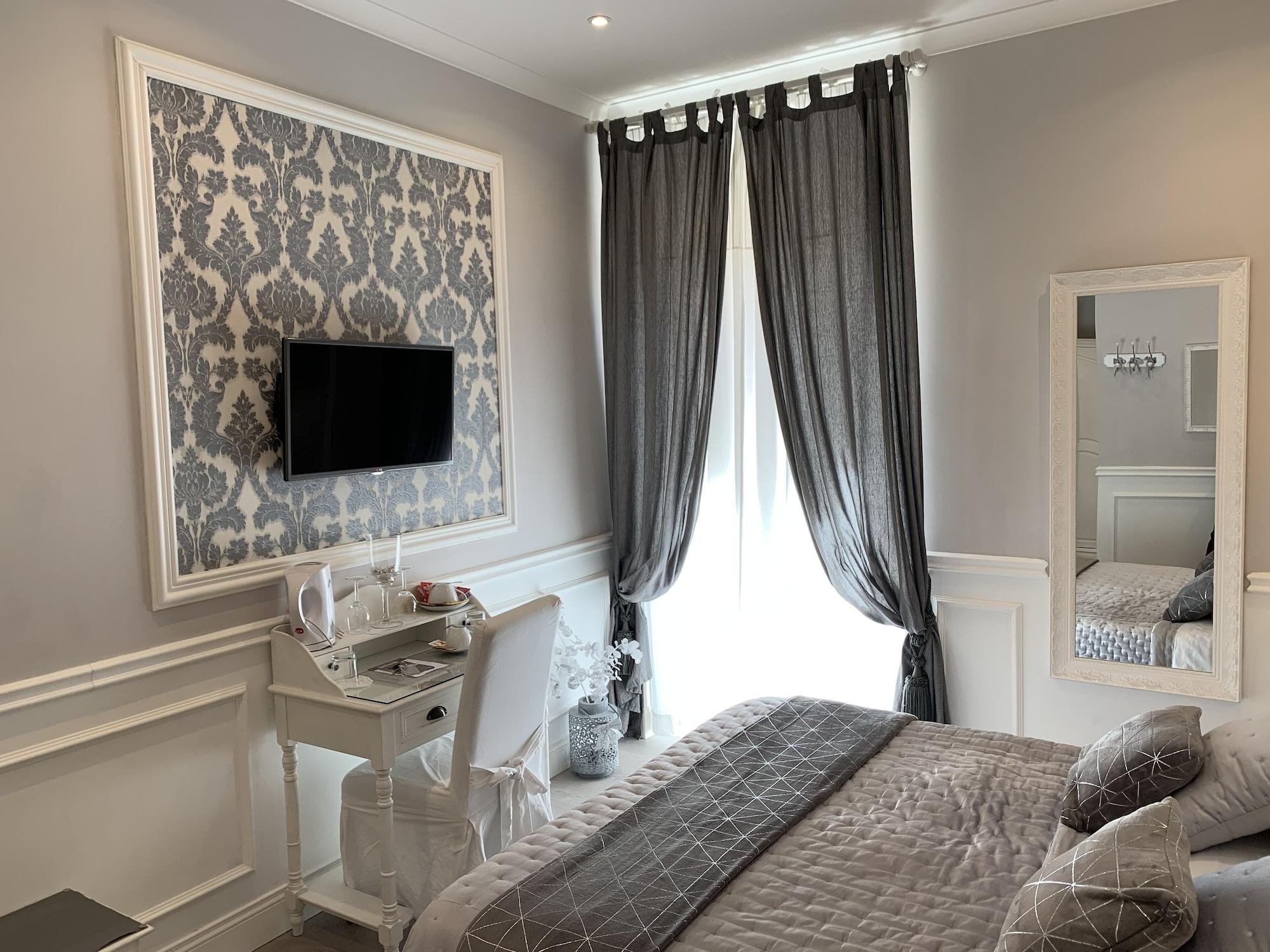 Charme & Chic Rome
